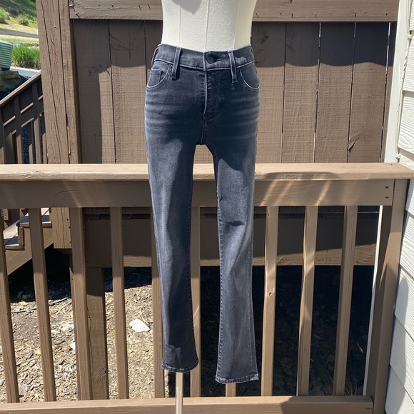 🌸Levi’s Premium 311 SHAPING SKINNY JEANS  size 25 Big E - Picture 3 of 16